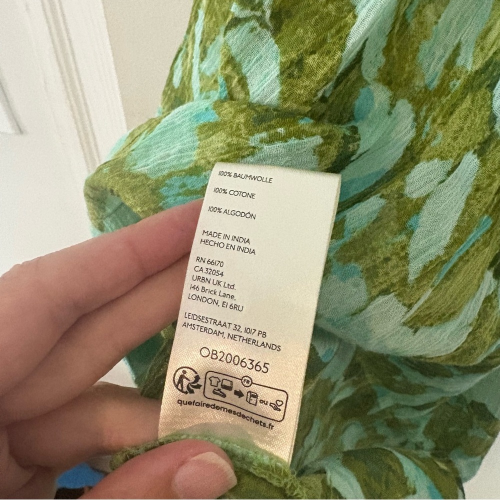 Anthropologie Green Motif Women's Tank Blouse - Picture 5 of 7